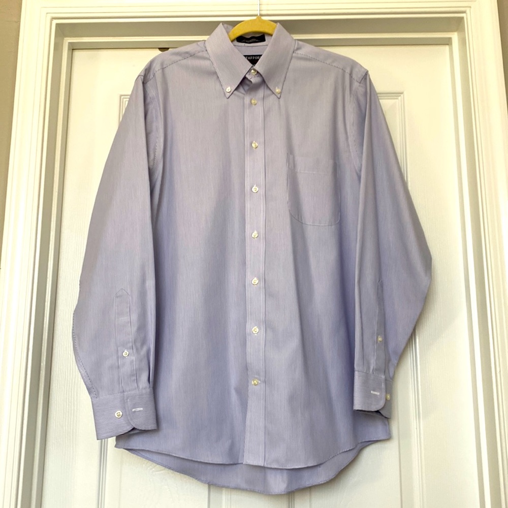 Classic fit mens dress shirt. Performance material!